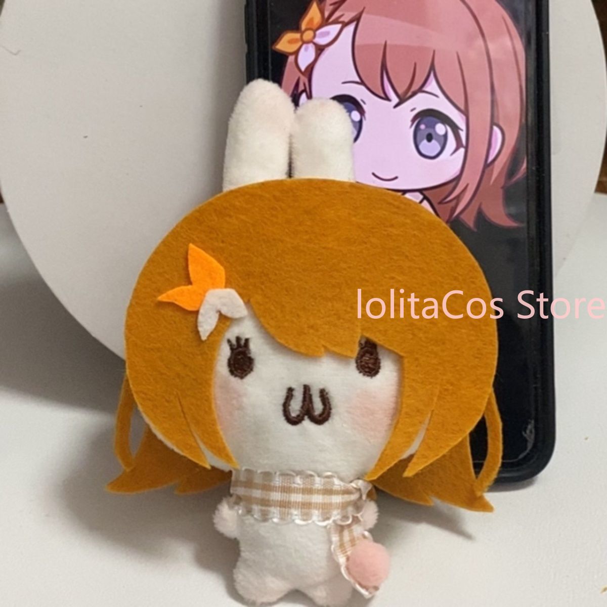 دمية محشوة لطيفة مصنوعة يدويًا - مراجعة Anime Cosplay Bunny وسعره