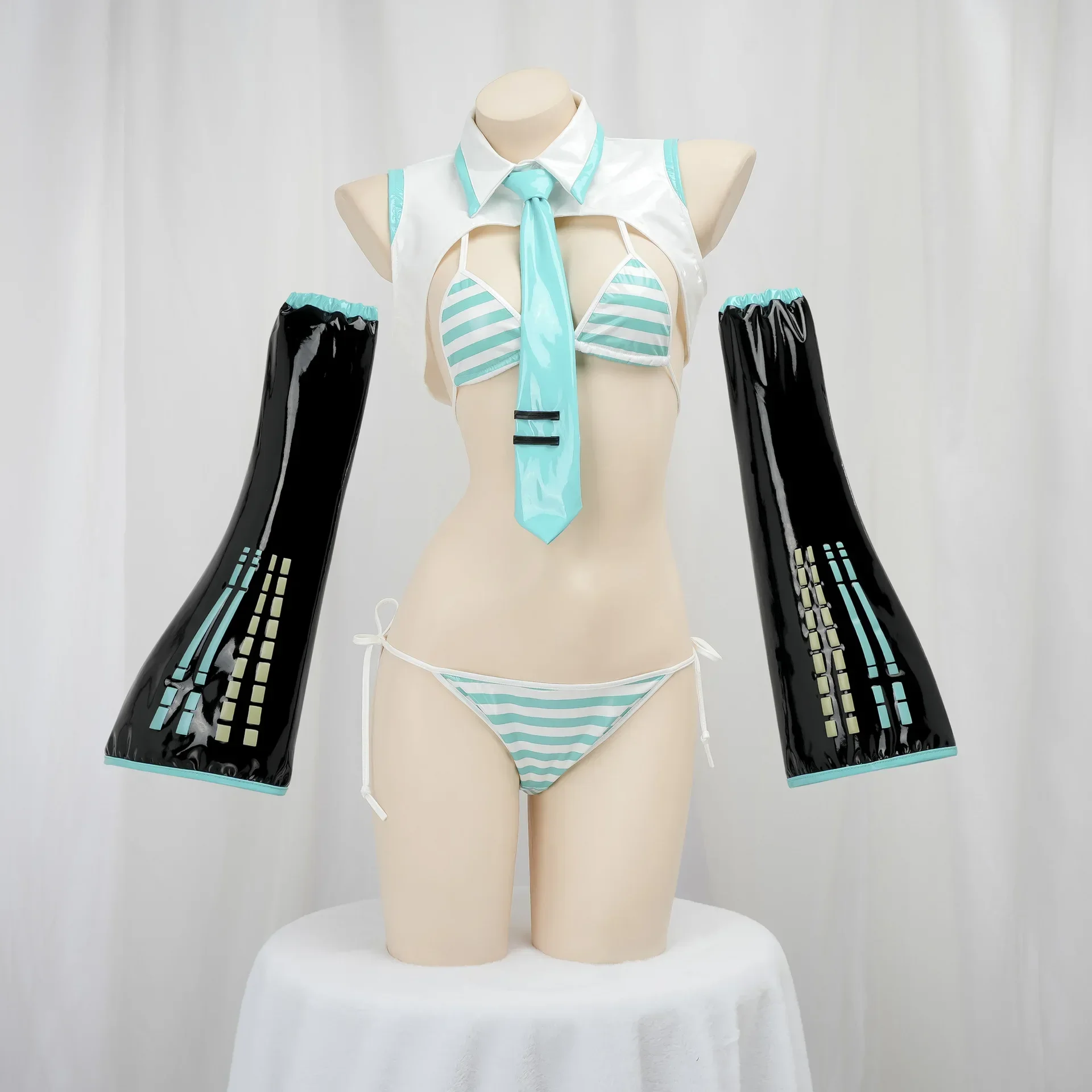 أزياء تنكرية لشخصية ميكو من ال - مراجعة Anime Cosplay Miku وسعره