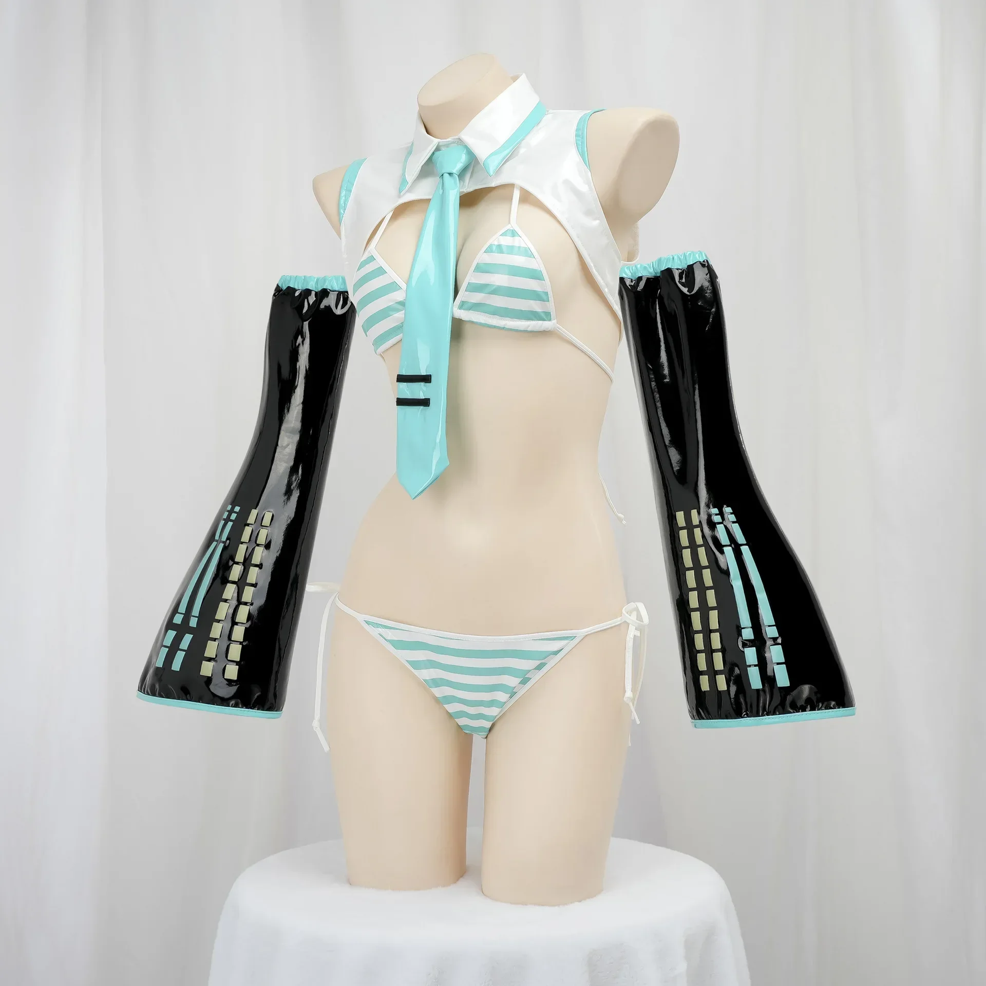 أزياء تنكرية لشخصية ميكو من ال - مراجعة Anime Cosplay Miku وسعره