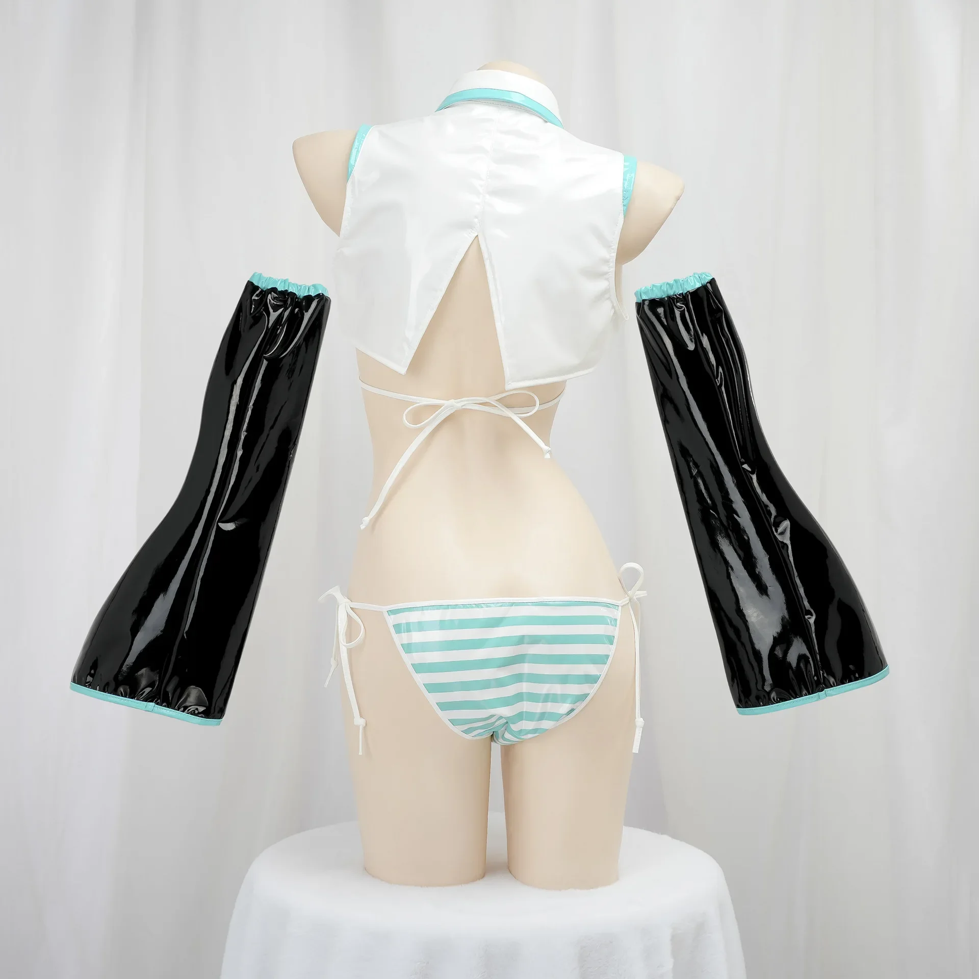 زي تنكري لشخصية ميكو من لعبة ف - مراجعة Anime Cosplay Miku وسعره